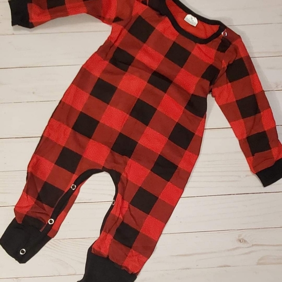 Bucketlist Relaxed Plaid Romper